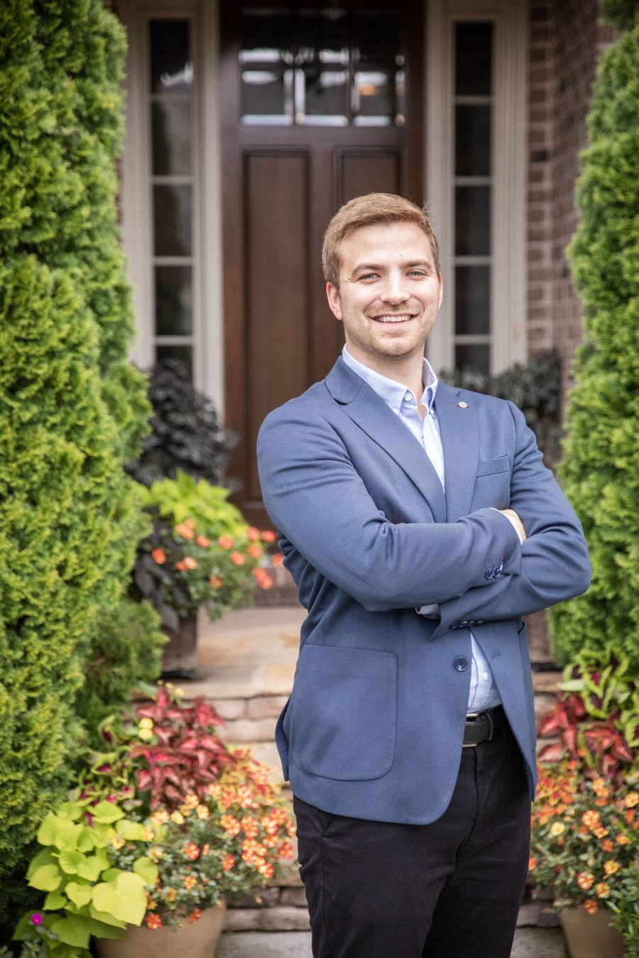 Connor Heriot outside a listed home in North Georgia